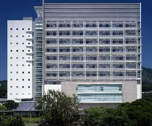 Public Health Laboratory Ctr.